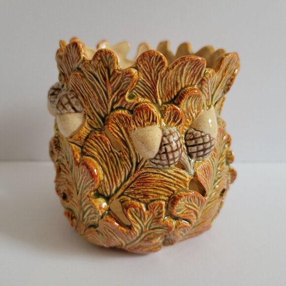Handcrafted Ceramic Leaf & Acorn Candle Holder - Picture 10 of 12